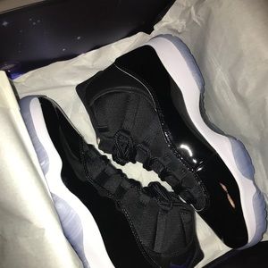 Jordan 11 space jam DS (2016 release)
